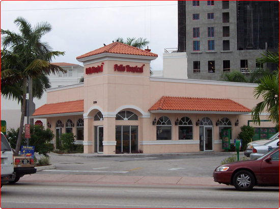 Food / Entertainment Facilities pollo hotel 02