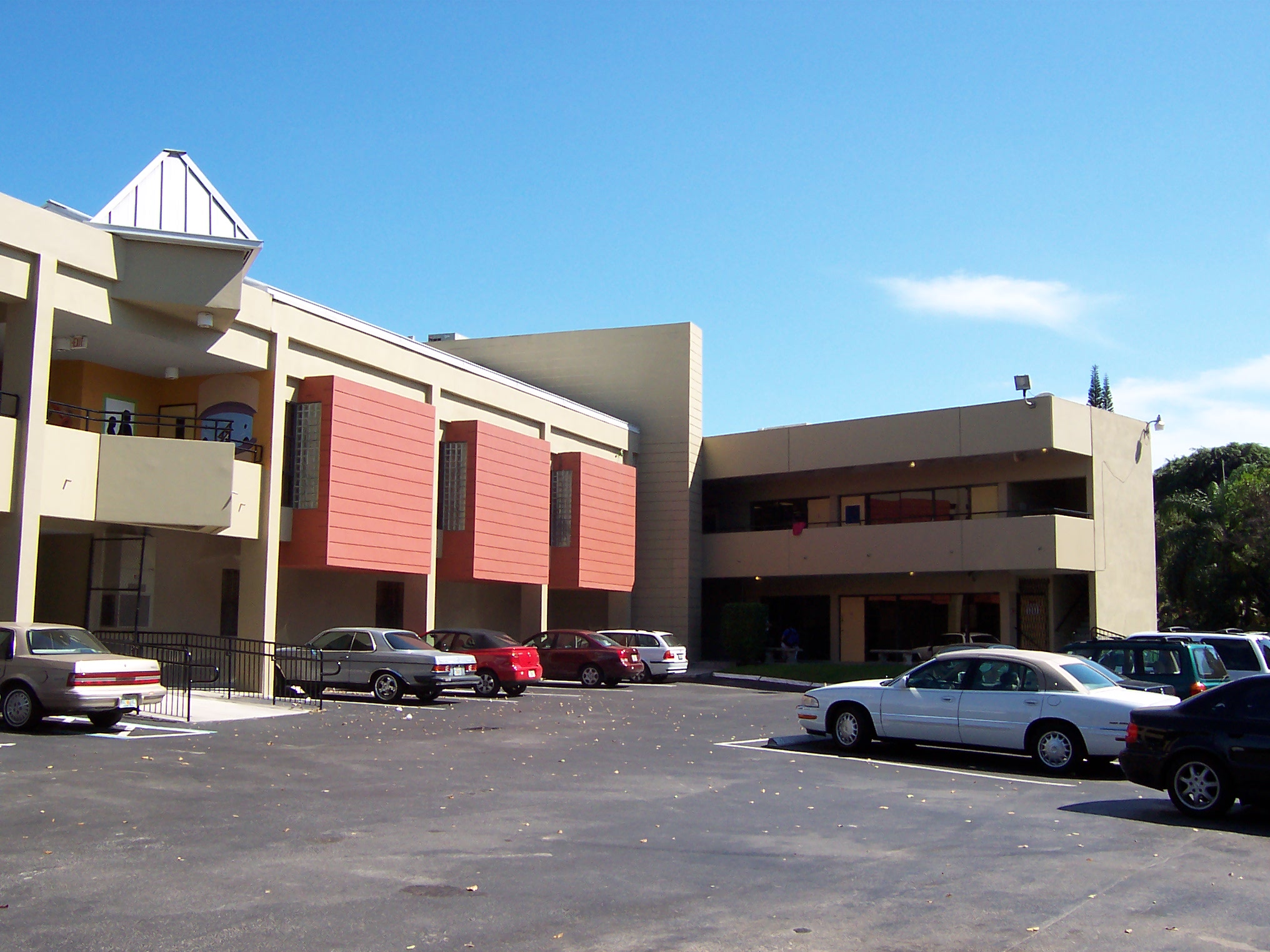 Gulliver Preparatory High School 100 0329