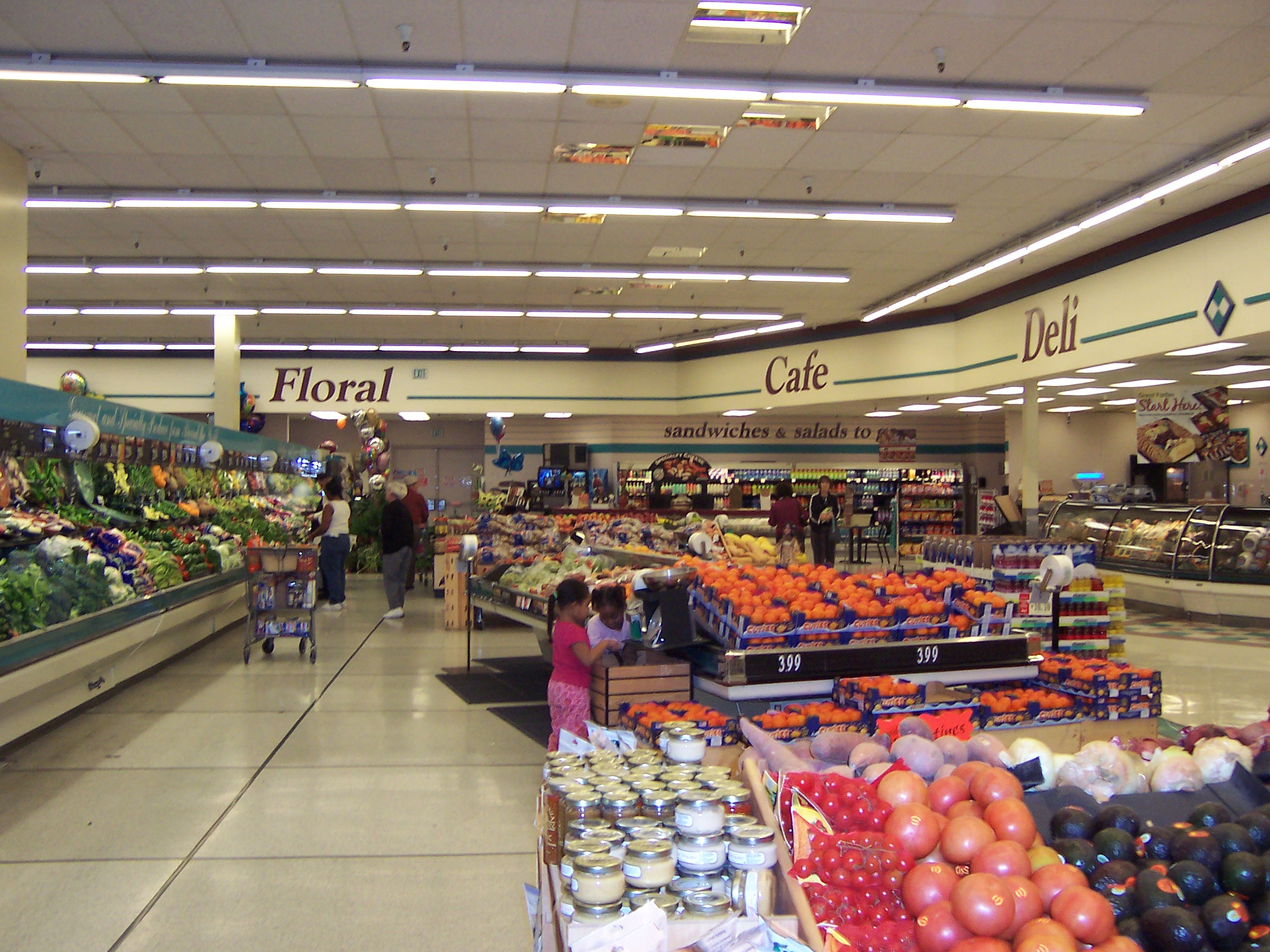 Safeway Supermarket 100 2919