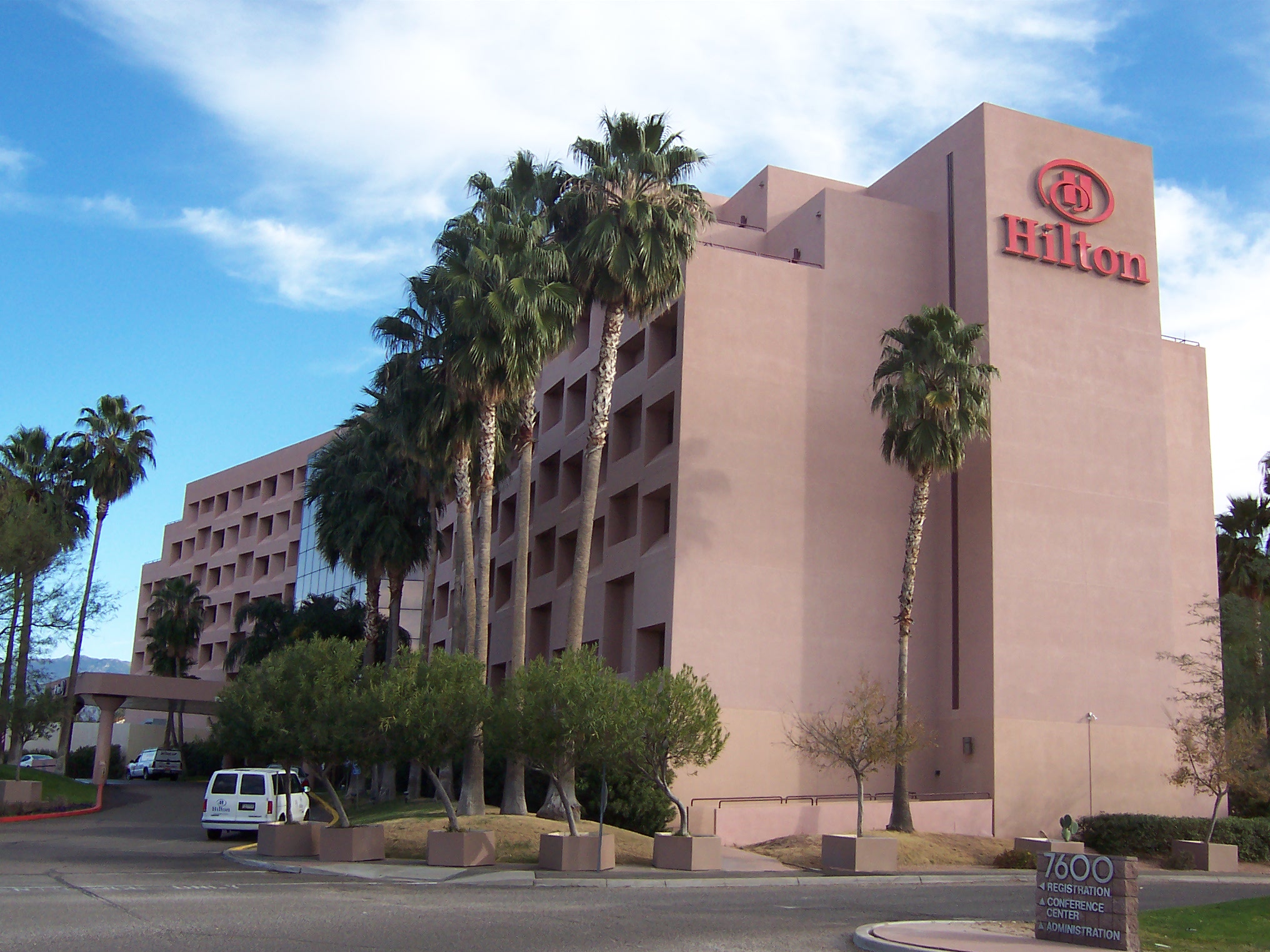 Hilton Hotel 100 2938