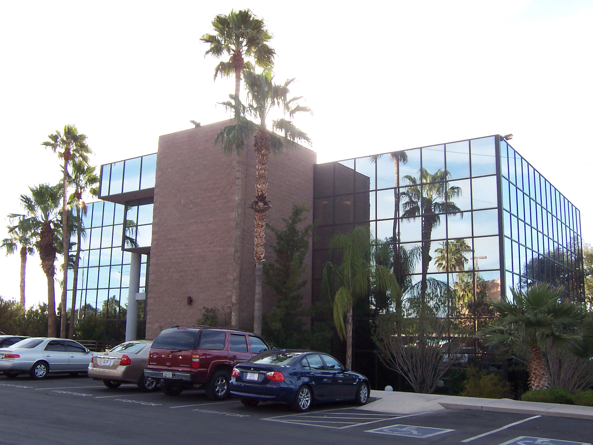 3 Story Office Building 100 2965