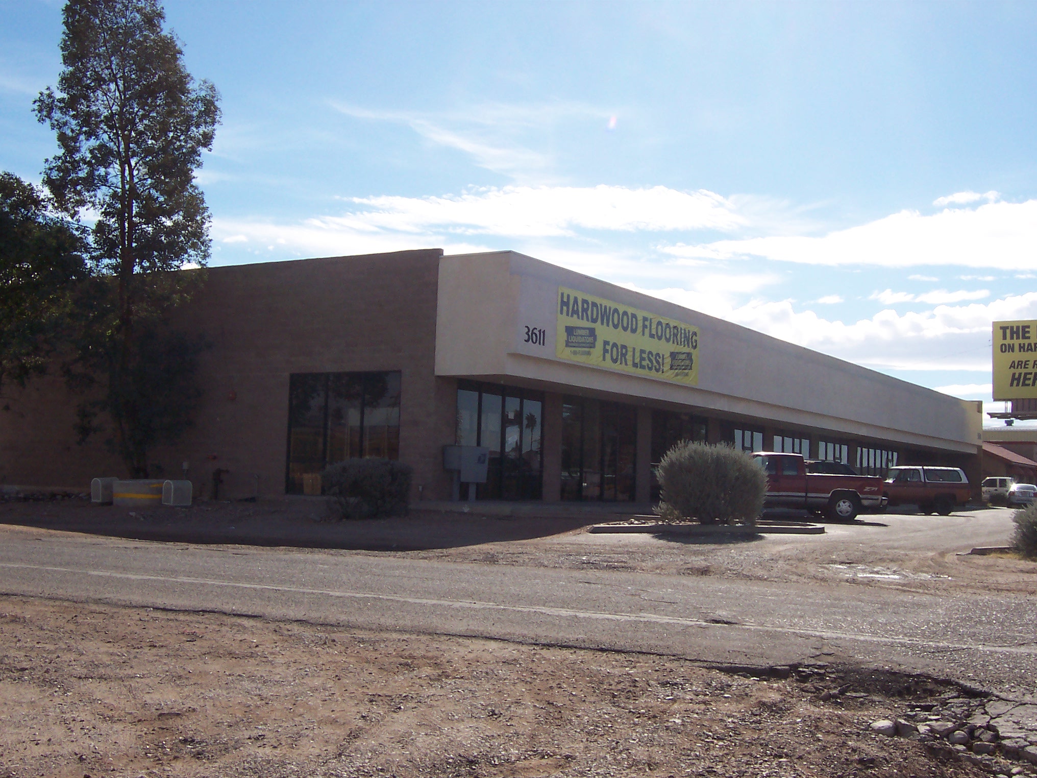 Light industrial Warehouses building 100 3048