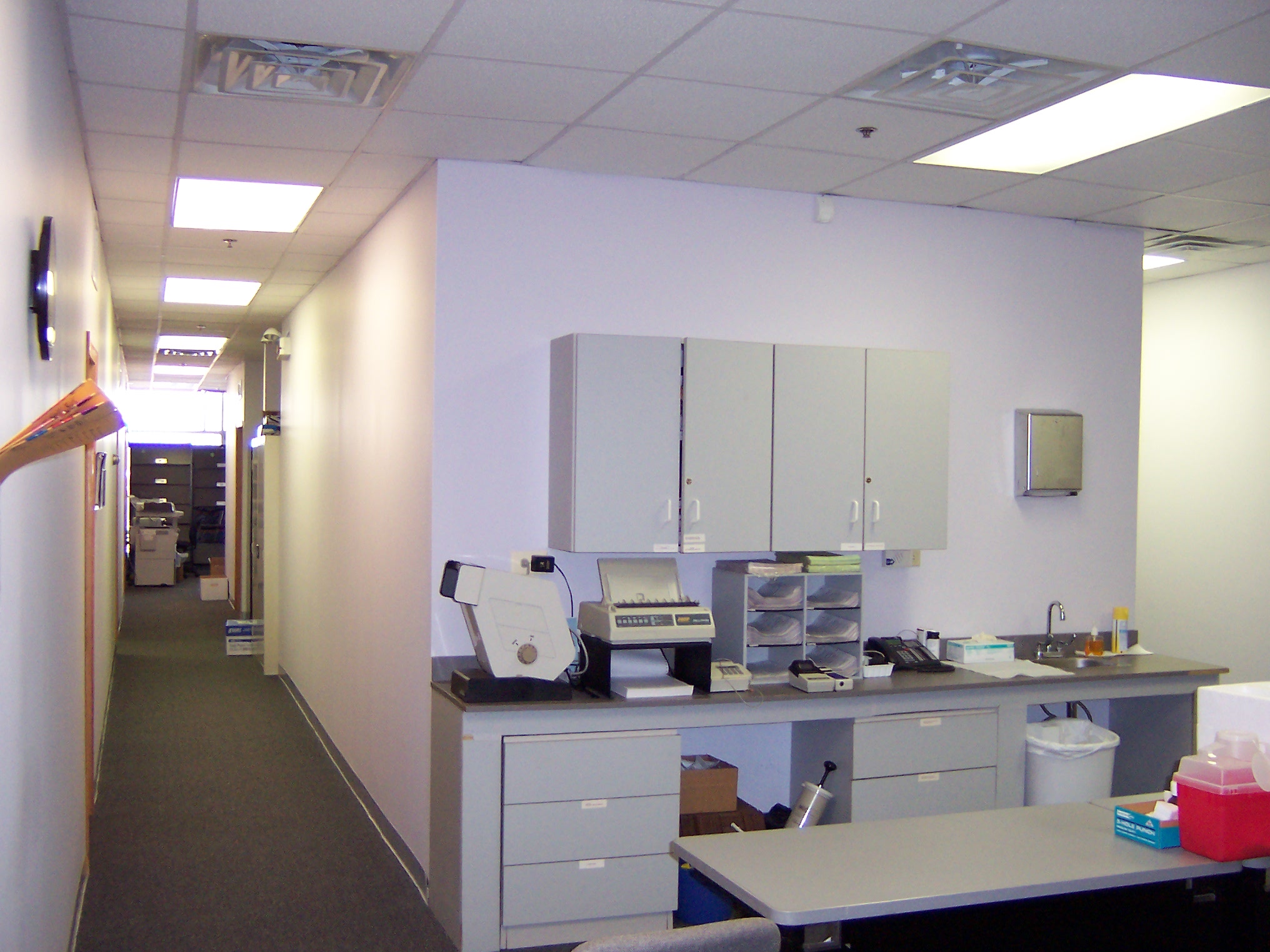 Med America Medical Center m a m c interior 2 100 0027